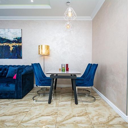 Apartament Luxury For Business & Pleasure Royal 3 Kijów Zewnętrze zdjęcie