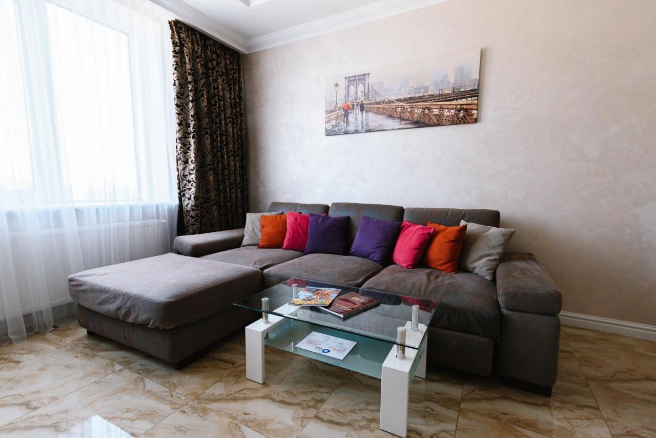 Apartament Luxury For Business & Pleasure Royal 3 Kijów Zewnętrze zdjęcie