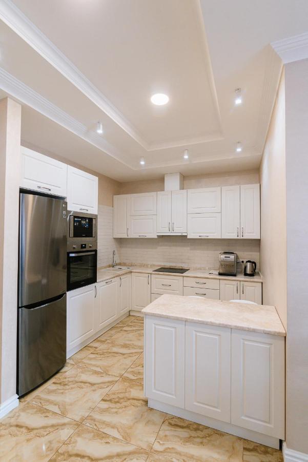 Apartament Luxury For Business & Pleasure Royal 3 Kijów Zewnętrze zdjęcie