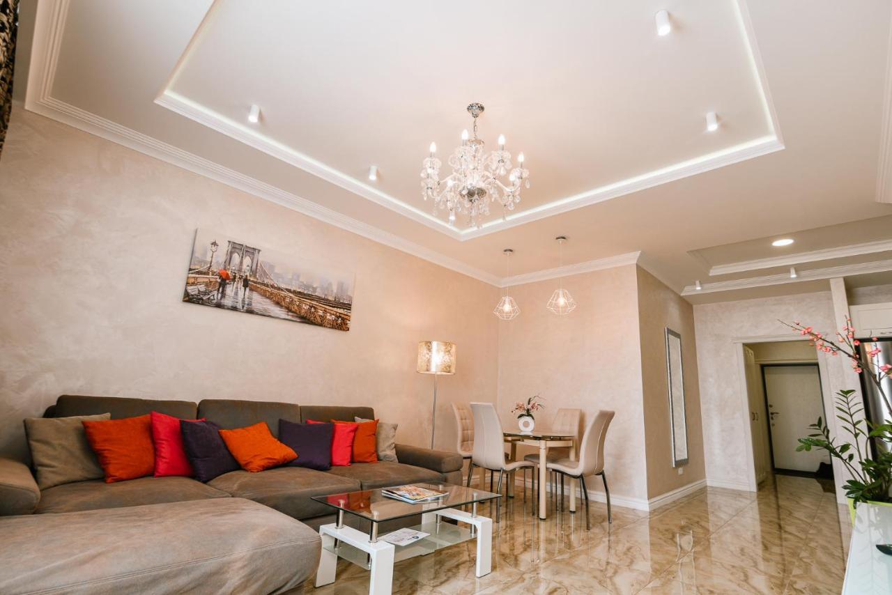 Apartament Luxury For Business & Pleasure Royal 3 Kijów Zewnętrze zdjęcie